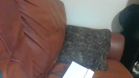 ur_zaddy4now online show from 22, 4, 2026