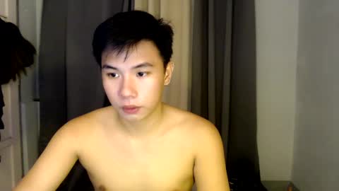 Snapshot of urasian_hardcockxx chatting on 5, 12, 2024 milly online show from 5, 12, 2024