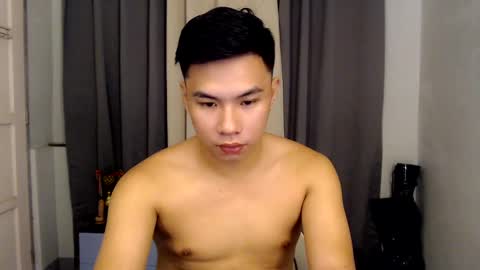 Snapshot of urasian_hardcockxx chatting on 12, 2, 2025 milly online show from 12, 2, 2025