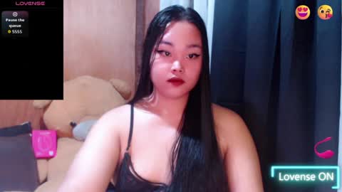 Snapshot of urasian_hotchix69 chatting on 15, 6, 2026 Lycah online show from 15, 6, 2026