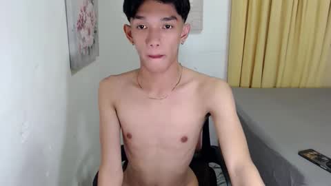 urasian_john20 online show from 16, 10, 2025