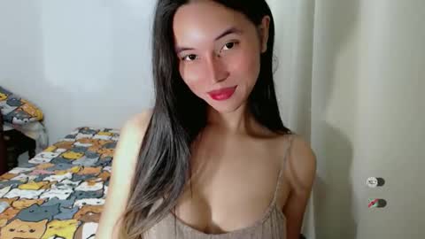 Snapshot of urasianshizuka chatting on 16, 4, 2026 SHIZUKA online show from 16, 4, 2026
