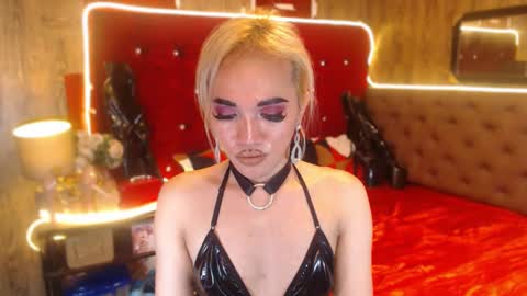 Snapshot of urcumgirlasiants chatting on 17, 1, 2025 KENDALL online show from 17, 1, 2025