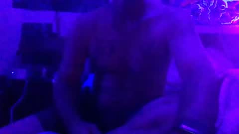 urdaddy875867 online show from 12, 4, 2026