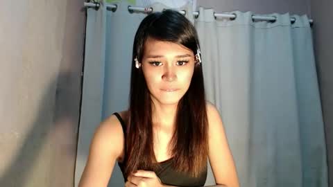 Snapshot of urdreamgirl_stephanie chatting on 16, 5, 2026 stephanie online show from 16, 5, 2026