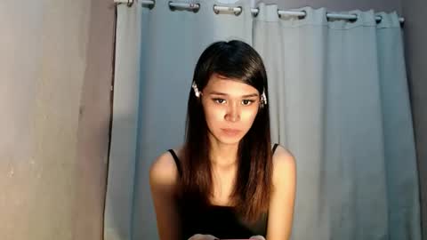 Snapshot of urdreamgirl_stephanie chatting on 16, 5, 2026 stephanie online show from 16, 5, 2026