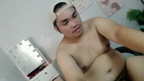 Snapshot of ure_fattytoy143 chatting on 5, 6, 2026 ure_fattytoy143 online show from 5, 6, 2026