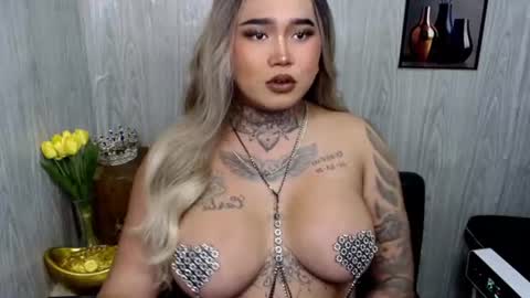 Snapshot of urfabtattooqueen chatting on 8, 7, 2026 Maxxie online show from 8, 7, 2026