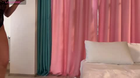 Jenny online show from 11, 4, 2026