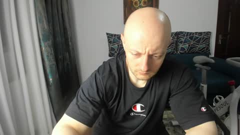 Snapshot of urgymcrush chatting on 1, 2, 2025 UrGymCrush online show from 1, 2, 2025