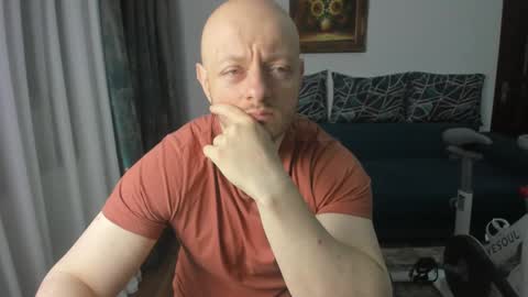 Snapshot of urgymcrush chatting on 9, 2, 2025 UrGymCrush online show from 9, 2, 2025