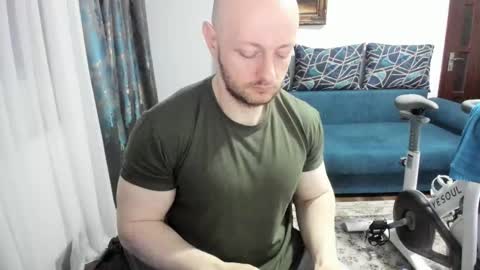 Snapshot of urgymcrush chatting on 14, 2, 2025 UrGymCrush online show from 14, 2, 2025