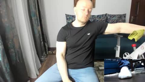 Snapshot of urgymcrush chatting on 28, 2, 2025 UrGymCrush online show from 28, 2, 2025