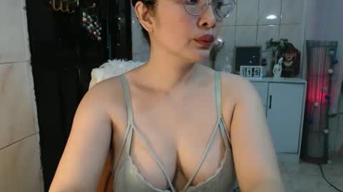 urhotmistress02 online show from 16, 3, 2026