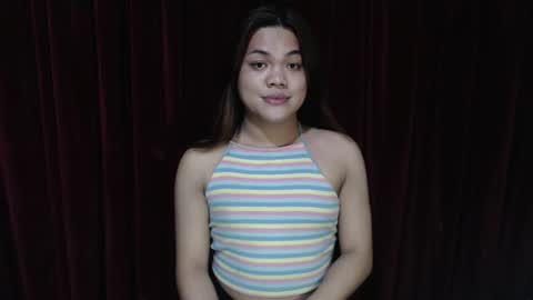 Snapshot of urhottie_bella chatting on 24, 5, 2026 urhottie_bella online show from 24, 5, 2026