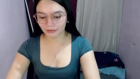 Snapshot of urhottiest_katey chatting on 16, 7, 2026 Katey online show from 16, 7, 2026
