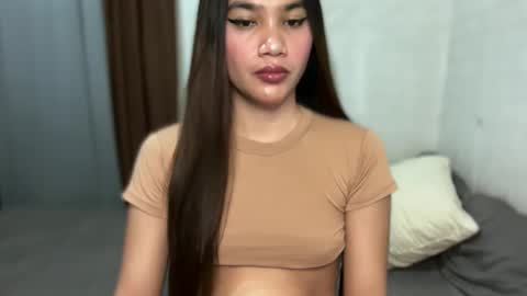 urhottylicious_cum online show from 24, 3, 2026