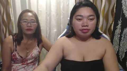 Snapshot of urhotvivian11 chatting on 17, 12, 2024 urhotvivian11 online show from 17, 12, 2024