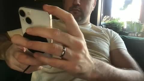 Snapshot of urhungdaddy8 chatting on 5, 11, 2025 Hung Daddy online show from 5, 11, 2025