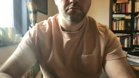 Snapshot of urhungdaddy8 chatting on 19, 11, 2025 Hung Daddy online show from 19, 11, 2025