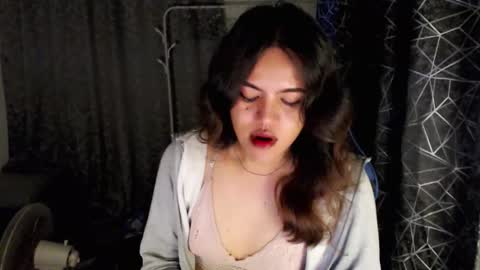 Snapshot of urlovely_hait chatting on 8, 3, 2026 Sham online show from 8, 3, 2026