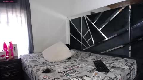 Love online show from 28, 1, 2025