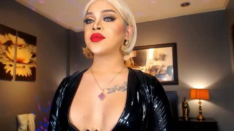 UrMajestyTyra online show from 20, 2, 2026