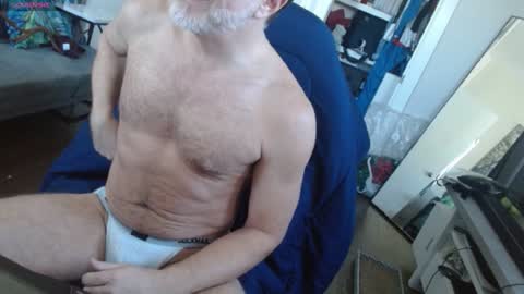 Snapshot of urmouthonmy8 chatting on 12, 12, 2024 UrMouthOnMy8 online show from 12, 12, 2024