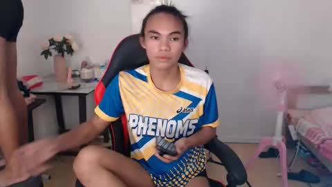 Snapshot of urnaughtysexy_alina chatting on 20, 9, 2025 Your sexy alina online show from 20, 9, 2025