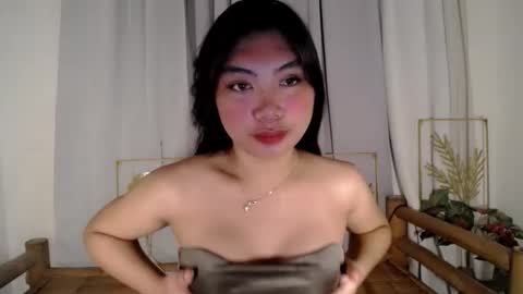 Snapshot of urpinay_sandra69 chatting on 28, 4, 2026 urpinay_sandra69 online show from 28, 4, 2026