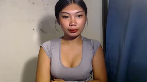 Snapshot of urpinay_sandra69 chatting on 27, 5, 2026 urpinay_sandra69 online show from 27, 5, 2026