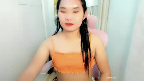 Snapshot of ursexy_cristal chatting on 7, 7, 2026 ursexy_cristal online show from 7, 7, 2026