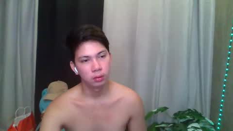 ursweet_jade online show from 6, 4, 2026