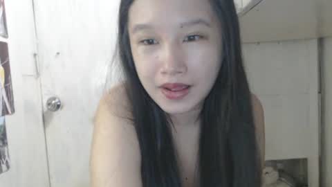 Snapshot of ursweetclassygirl chatting on 4, 8, 2026 Ursweetclassygirl online show from 4, 8, 2026