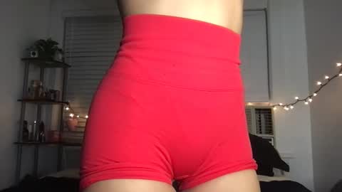 Lily online show from 7, 11, 2025