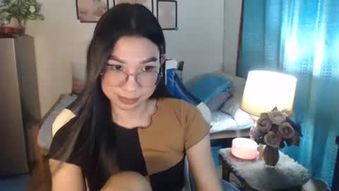 Ashley Kate Mateo Gray online show from 11, 3, 2025