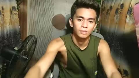 Snapshot of urwild_fuckerxx chatting on 15, 5, 2026 urwild_fuckerxx online show from 15, 5, 2026