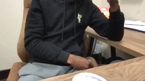 Snapshot of urwivesaffair chatting on 9, 9, 2025 Urwivesaffair online show from 9, 9, 2025