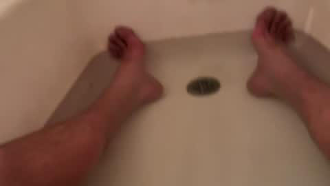 Snapshot of useabitchplz chatting on 13, 5, 2026 Slave bitch online show from 13, 5, 2026