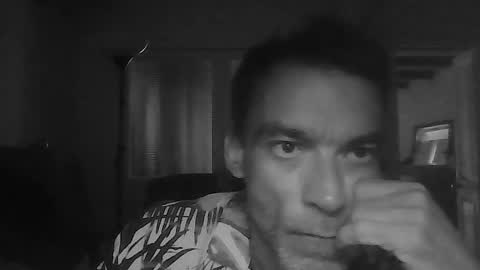 Snapshot of uthonn chatting on 4, 6, 2026 uthonn online show from 4, 6, 2026