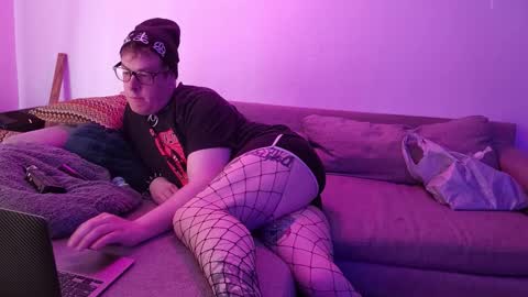 Rikki Stormgren online show from 3, 3, 2026