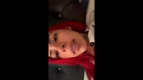 Snapshot of vaalen_ chatting on 13, 9, 2025 valentina online show from 13, 9, 2025