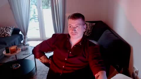 vacation__ online show from 17, 2, 2025