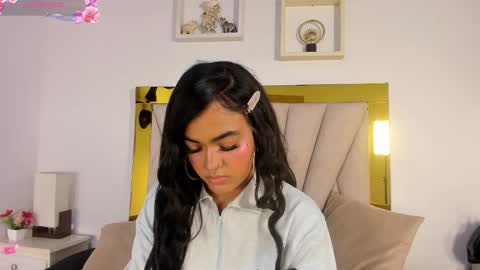 Snapshot of vahiolet_fuentes chatting on 20, 2, 2026 vahioleth online show from 20, 2, 2026