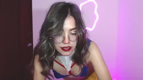 Snapshot of valcooky chatting on 18, 5, 2026 Hi I am Valcooky online show from 18, 5, 2026