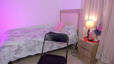 HI IM NEW online show from 27, 2, 2025