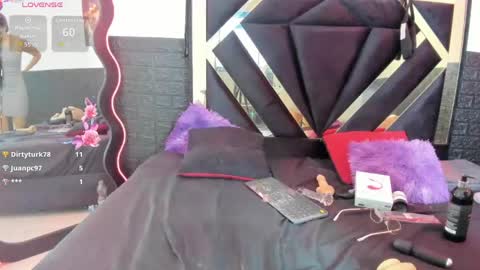 Snapshot of valen_cute22 chatting on 28, 5, 2026 valentina online show from 28, 5, 2026