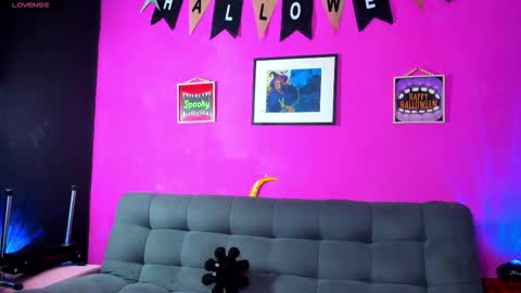 valentina milan online show from 22, 10, 2025