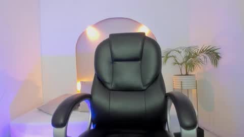 Valentina online show from 8, 11, 2025