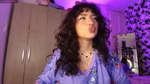 Snapshot of valenor_ chatting on 25, 6, 2026 valentina online show from 25, 6, 2026